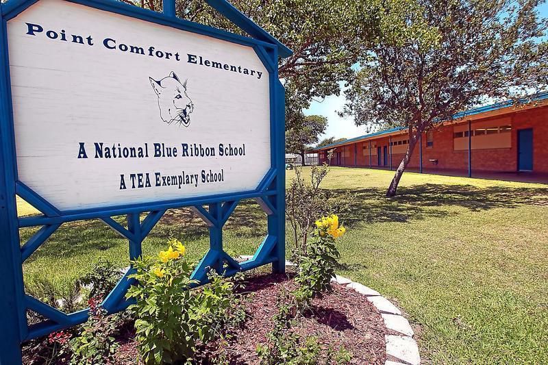 Point Comfort Elementary closes